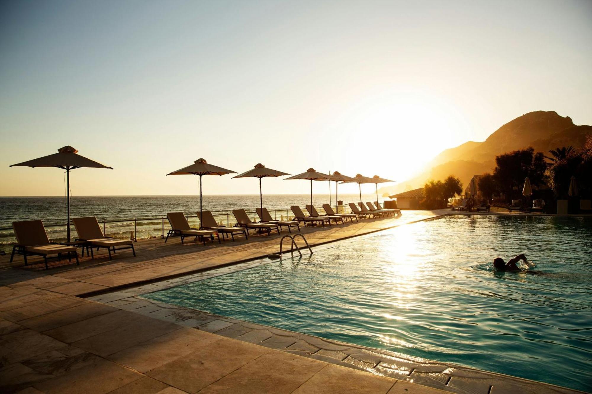 Domes Of Corfu, Autograph Collection Hotel กลีฟาดา ภายนอก รูปภาพ